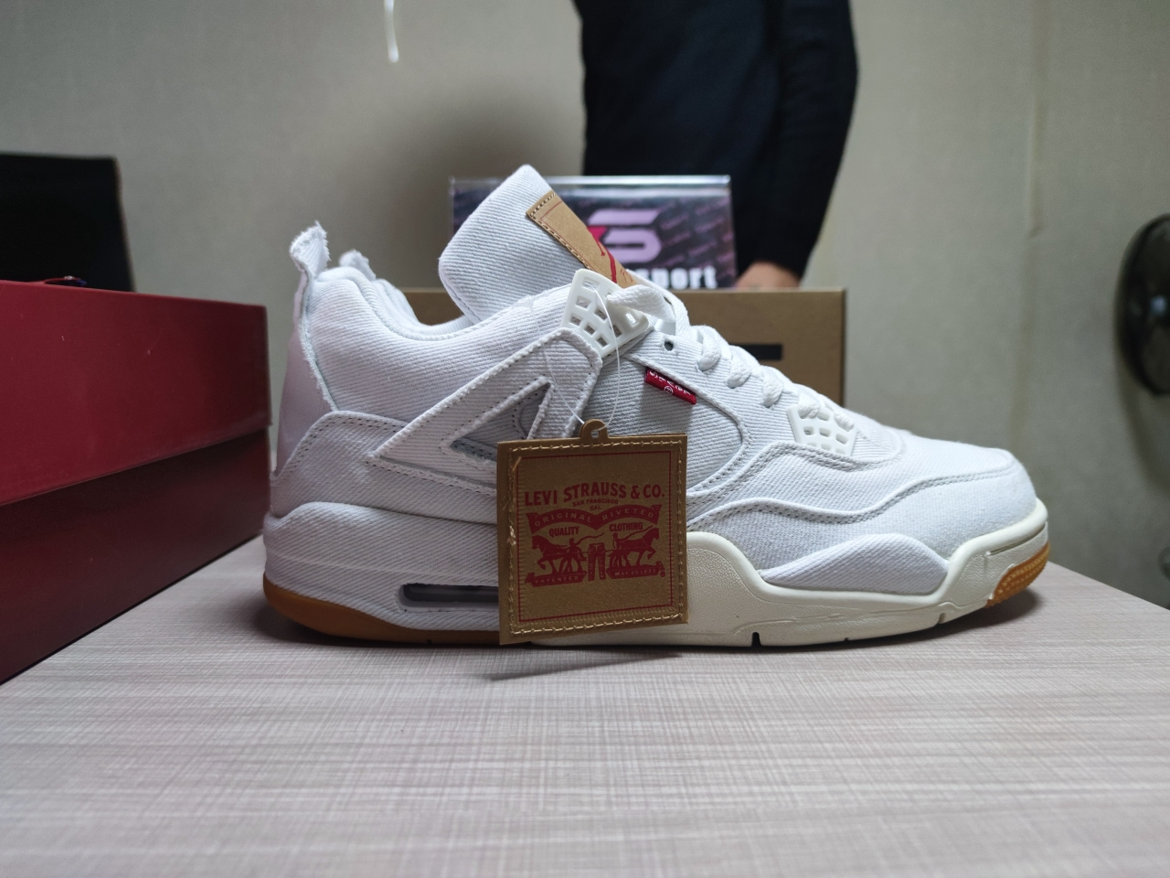 Levi’s X Jordan 4 Retro White AO2571-100