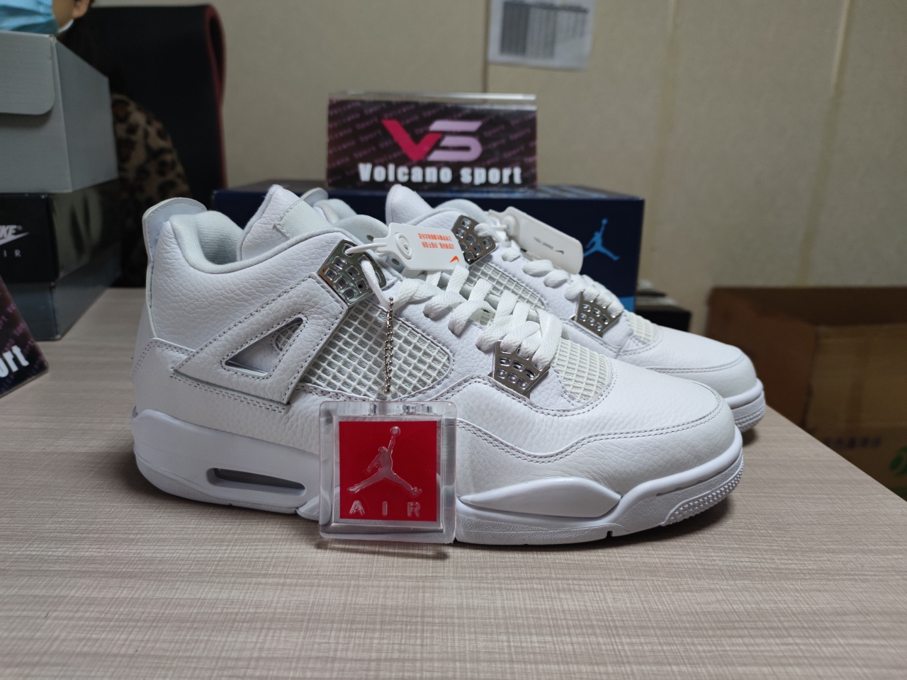 Jordan 4 “Pure Money ”308497-100