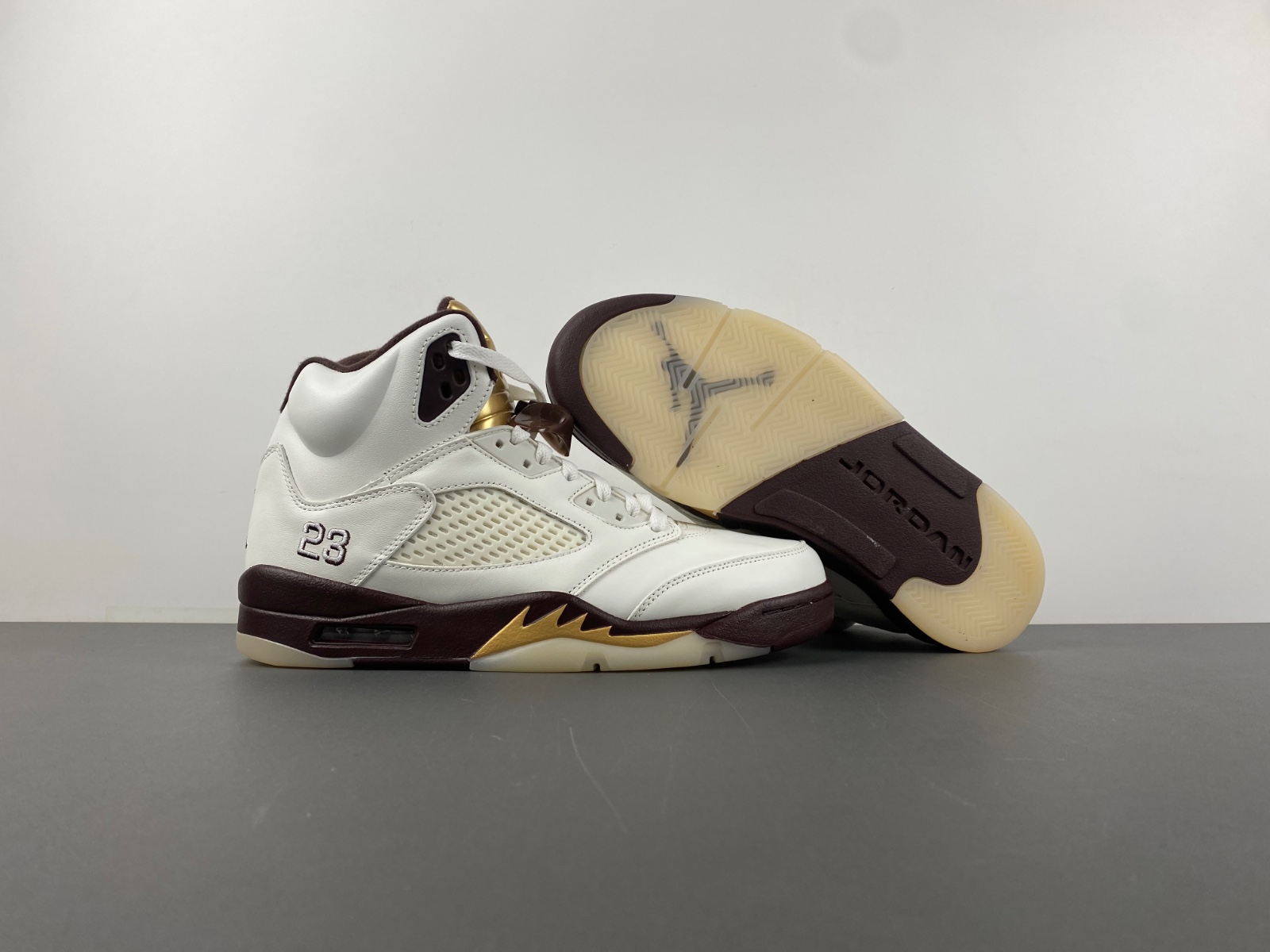 Air Jordan 5 Retro Olympic Gold White Mocha 136027 133