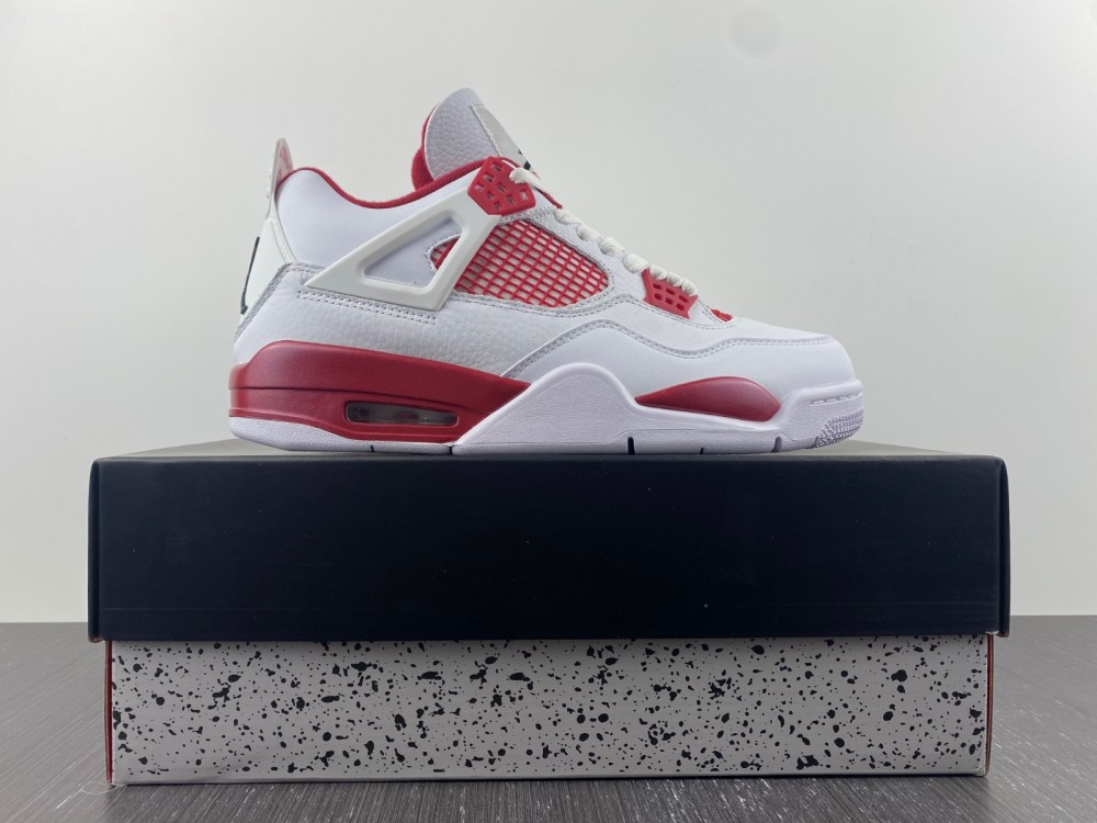 AIR JORDAN 4 RETRO 308497-106