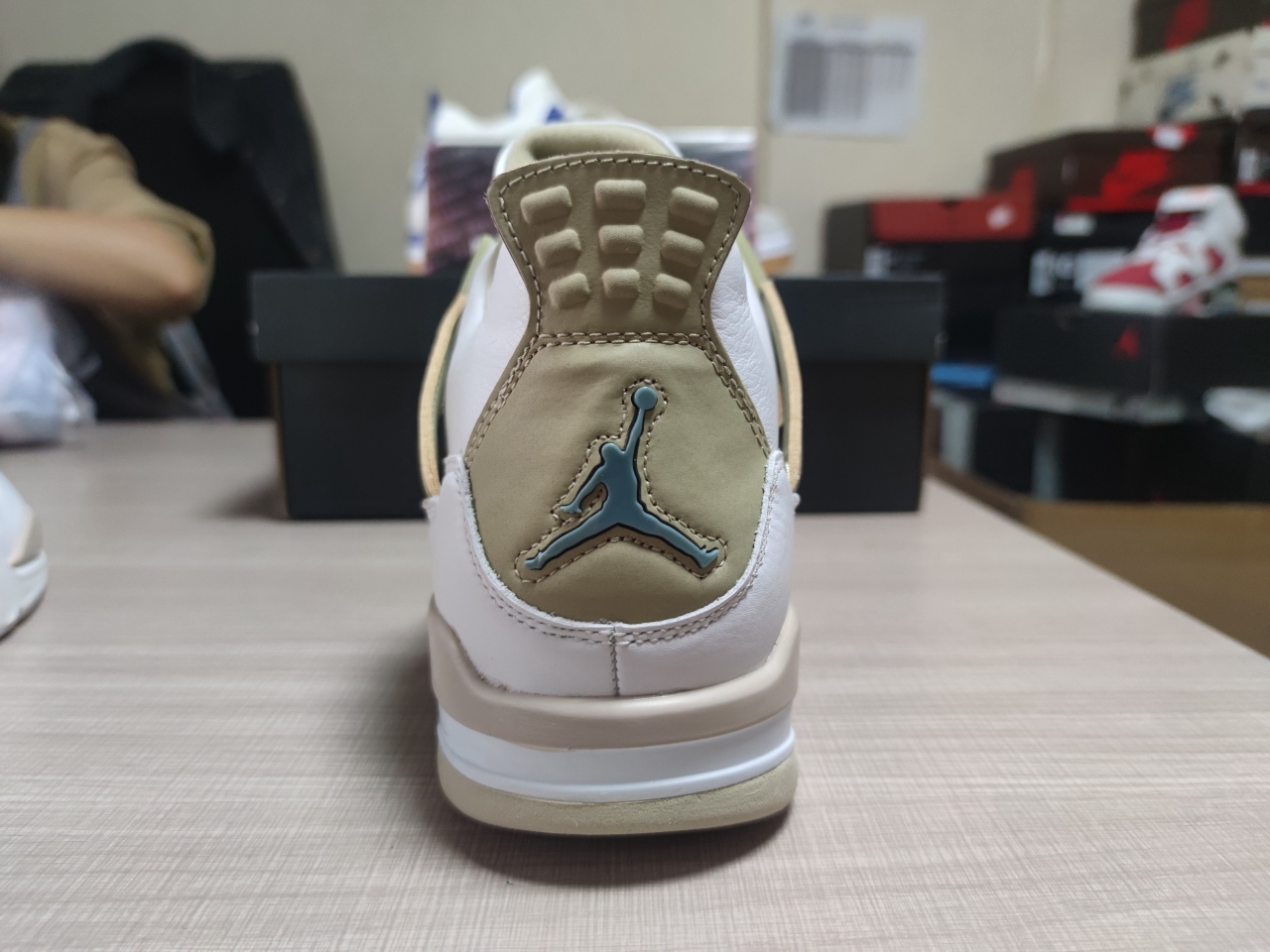 Jordan 4 Retro Sand 487724 118