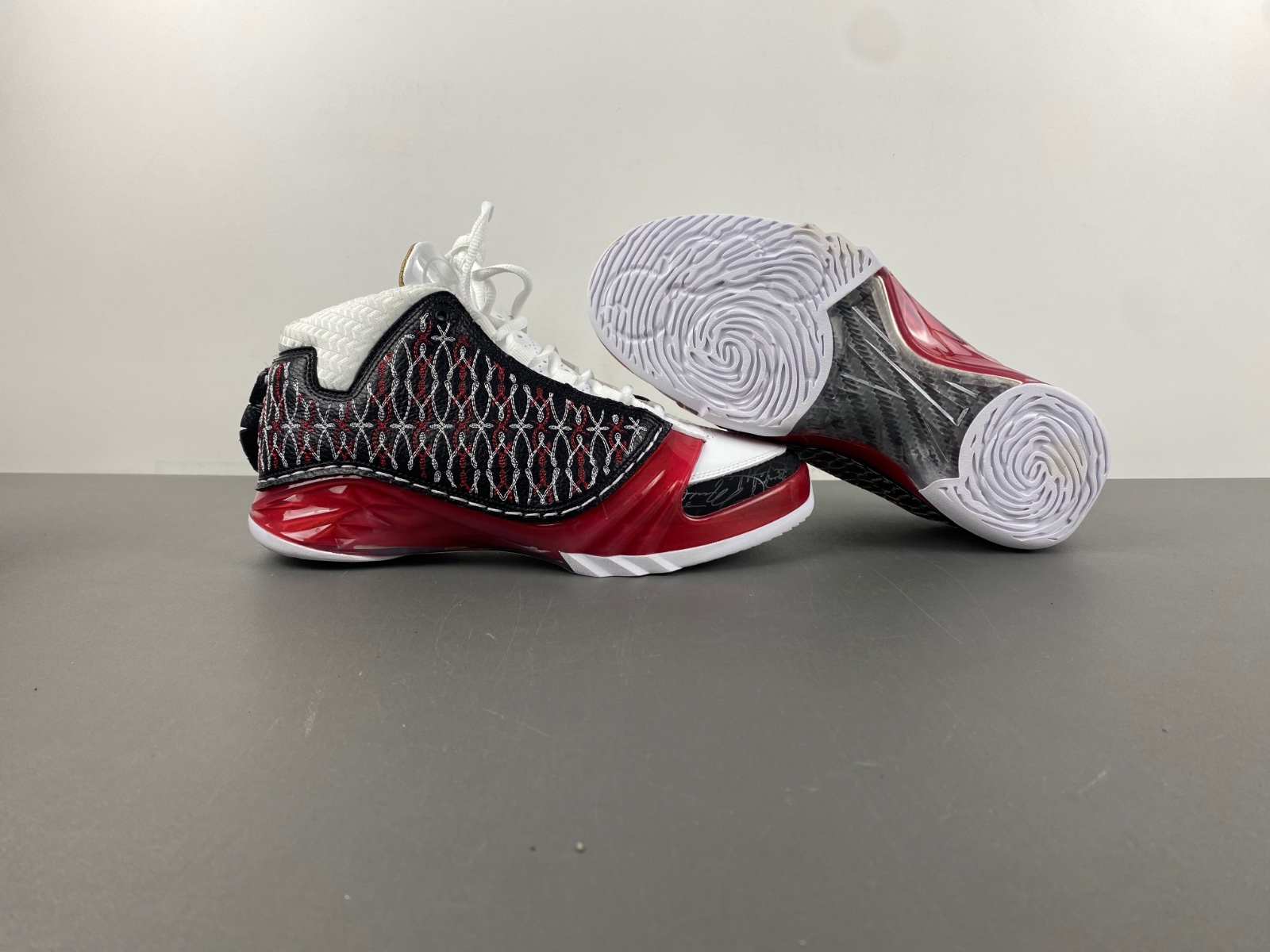 Air Jordan 23 OG 'Chicago' 318376-061