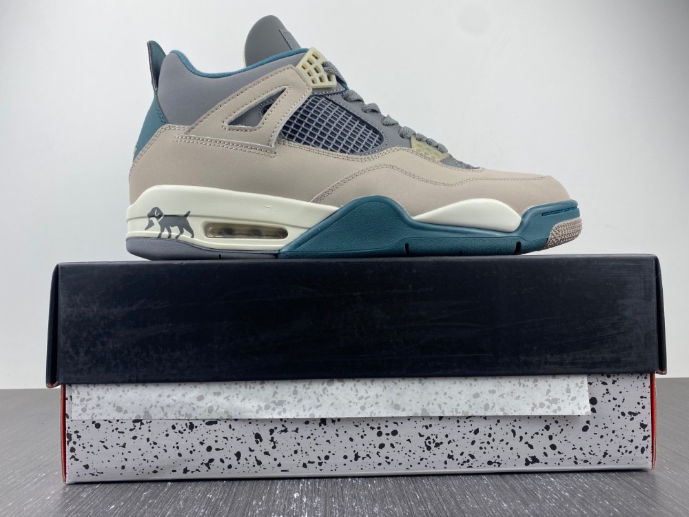 Air Jordan 4 SECRAFT DV3742 021