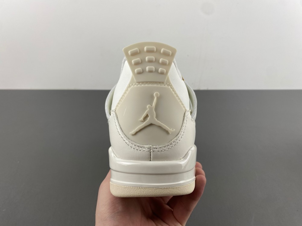 Air Jordan 4 “Metallic Gold”AQ9129-170